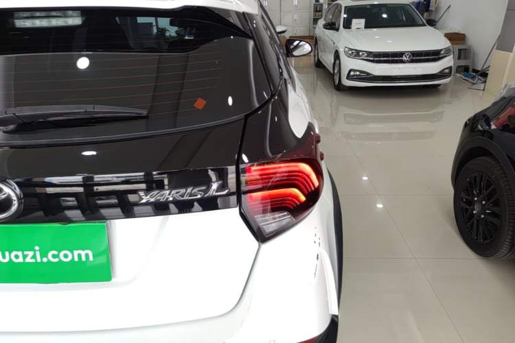 Used Toyota YARiS L Zhi Xuan 2022 X-Trail 1.5L CVT Leading PLUS Edition Right Rear Taillight
