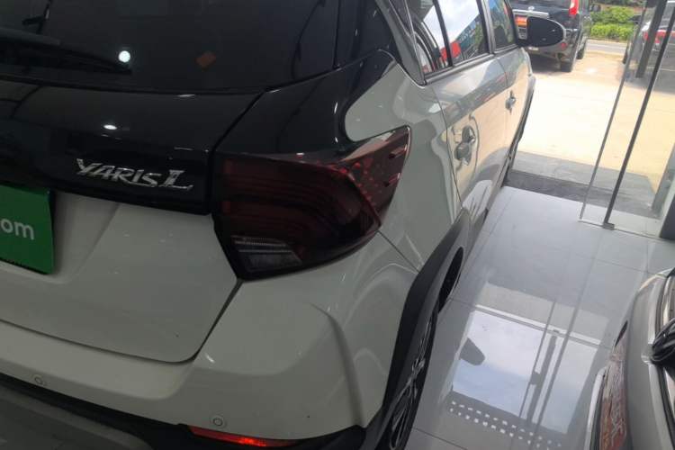 Used Toyota YARiS L Zhi Xuan 2022 X-Trail 1.5L CVT Luxury PLUS Edition Right Rear Taillight