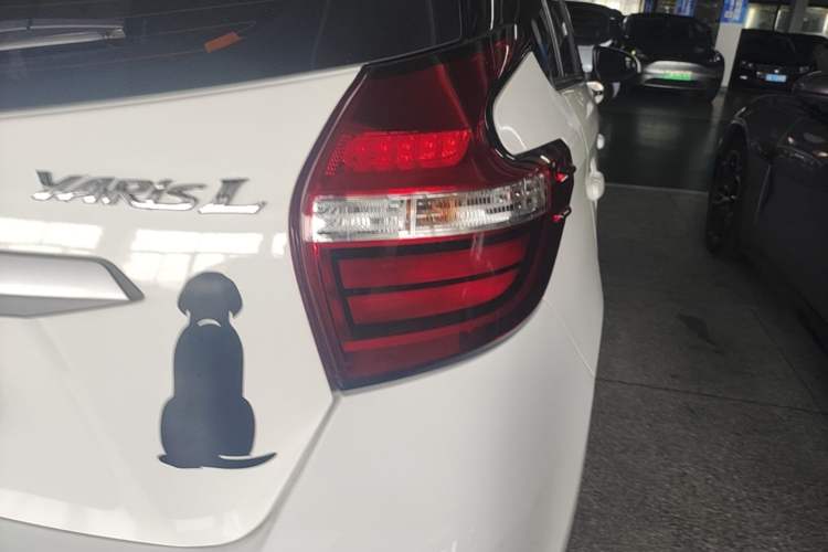 Used Toyota YARiS L Zhi Xuan 2022 1.5L CVT Leading PLUS Edition Right Rear Taillight