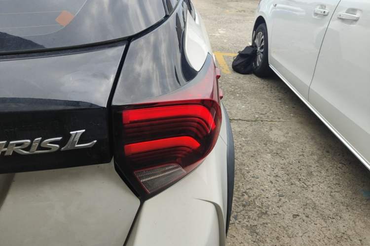 Used Toyota YARiS L Zhi Xuan 2022 X-Trail 1.5L CVT Luxury PLUS Edition Right Rear Taillight