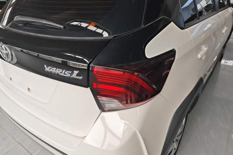 Used Toyota YARiS L Zhi Xuan 2022 X-Trail 1.5L CVT Leading PLUS Edition Right Rear Taillight