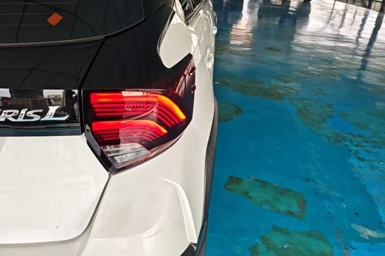 Used Toyota YARiS L Zhi Xuan 2022 X-Trail 1.5L CVT Luxury PLUS Edition Right Rear Taillight