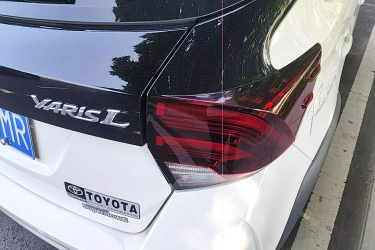 Used Toyota YARiS L Zhi Xuan 2022 X-Trail 1.5L CVT Leading PLUS Edition Right Rear Taillight