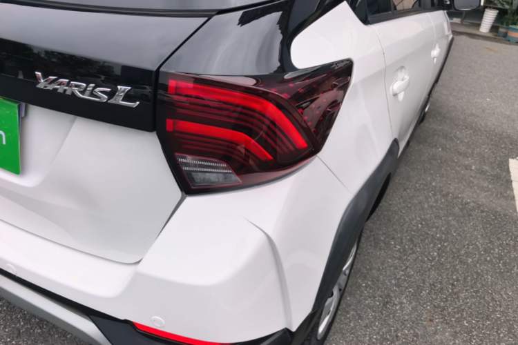 Used Toyota YARiS L Zhi Xuan 2022 X-Trail 1.5L CVT Leading PLUS Edition Right Rear Taillight