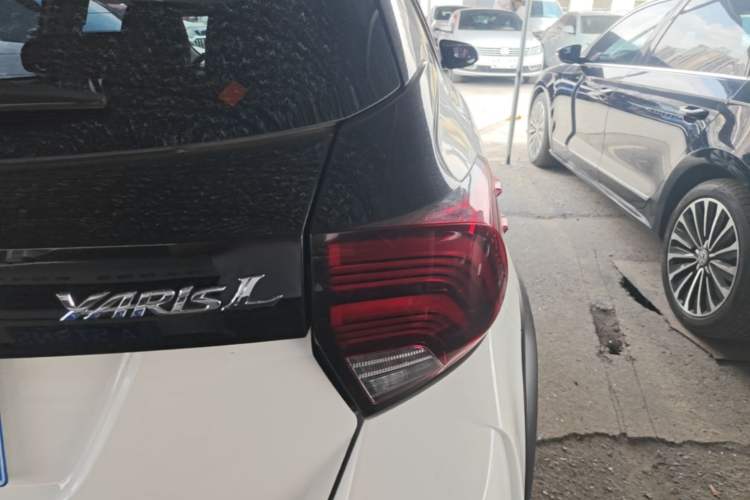 Used Toyota YARiS L Zhi Xuan 2022 X-Trail 1.5L CVT Leading PLUS Edition Right Rear Taillight