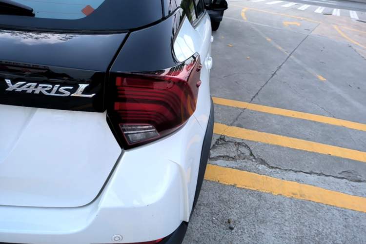 Used Toyota YARiS L Zhi Xuan 2022 X-Trail 1.5L CVT Leading PLUS Edition Right Rear Taillight