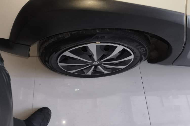Used Toyota YARiS L Zhi Xuan 2022 X-Trail 1.5L CVT Leading PLUS Edition Right Rear Wheel Hub