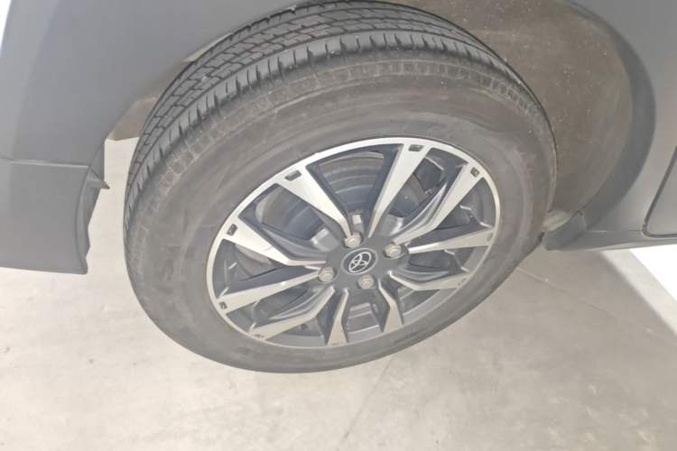 Used Toyota YARiS L Zhi Xuan 2022 X-Trail 1.5L CVT Leading PLUS Edition Right Rear Wheel Hub