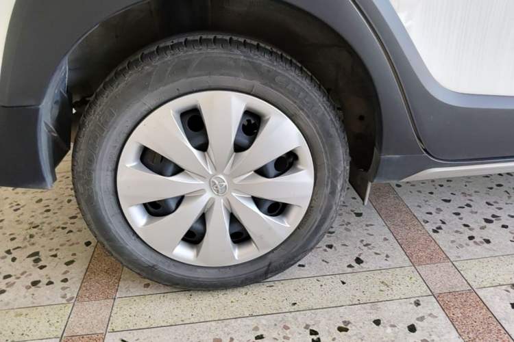 Used Toyota YARiS L Zhi Xuan 2022 X-Trail 1.5L CVT Leading PLUS Edition Right Rear Wheel Hub