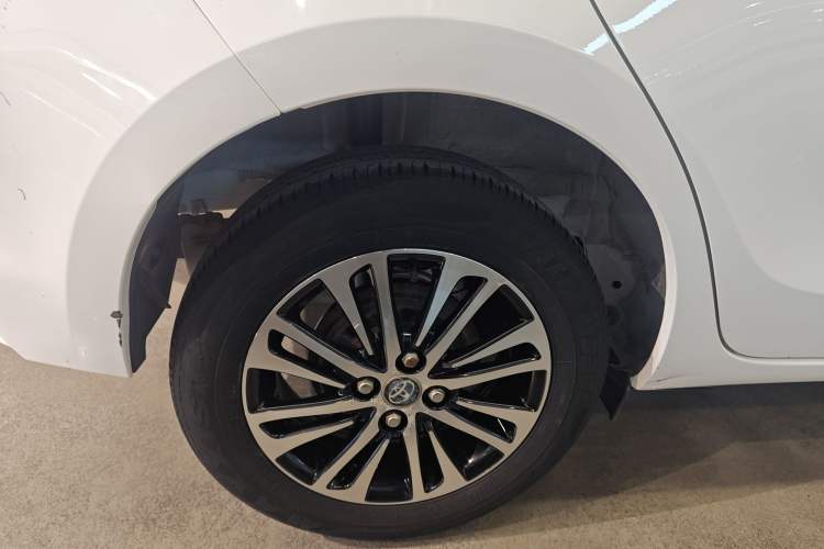 Used Toyota YARiS L Zhi Xuan 2022 1.5L CVT Leading PLUS Edition Right Rear Wheel Hub