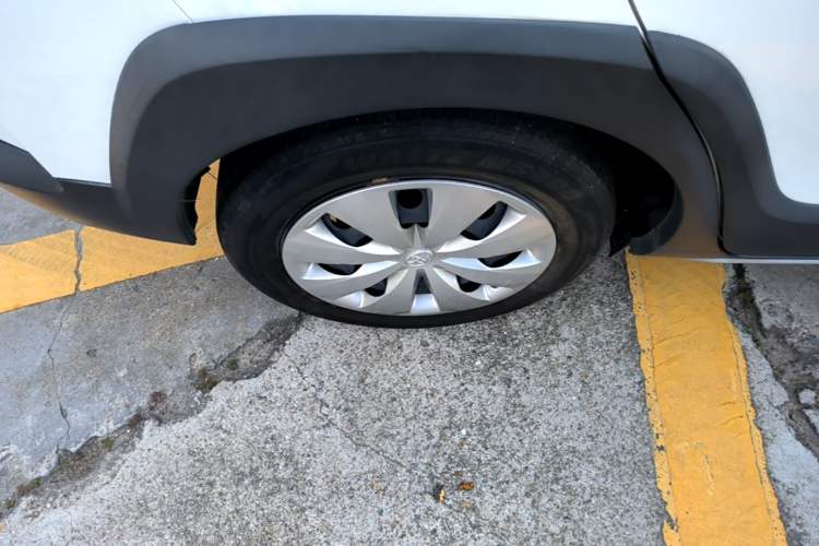 Used Toyota YARiS L Zhi Xuan 2022 X-Trail 1.5L CVT Leading PLUS Edition Right Rear Wheel Hub