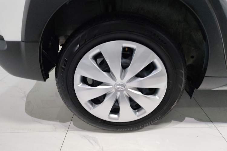 Used Toyota YARiS L Zhi Xuan 2022 X-Trail 1.5L CVT Leading PLUS Edition Right Rear Wheel Hub