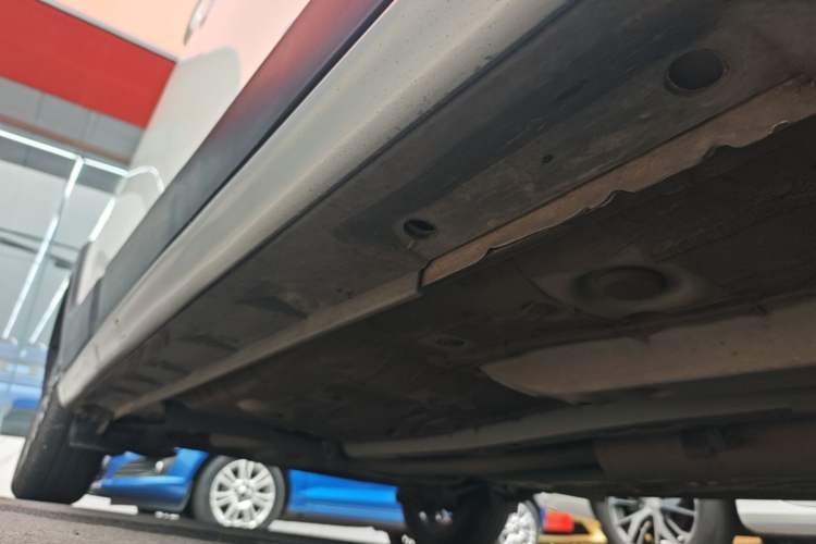 Used Toyota YARiS L Zhi Xuan 2022 X-Trail 1.5L CVT Luxury PLUS Edition Right Side Sill