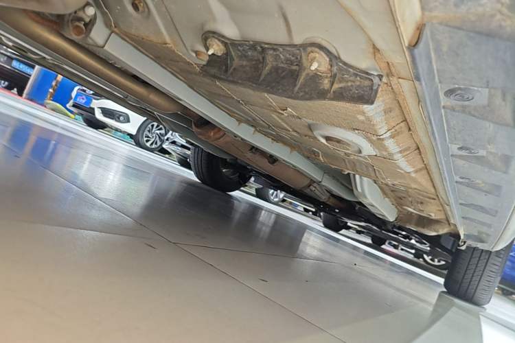 Used Toyota YARiS L Zhi Xuan 2022 X-Trail 1.5L CVT Luxury PLUS Edition Right Side Sill