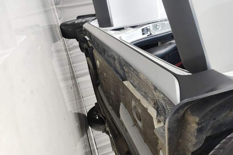 Used Toyota YARiS L Zhi Xuan 2022 X-Trail 1.5L CVT Luxury PLUS Edition Right Side Sill
