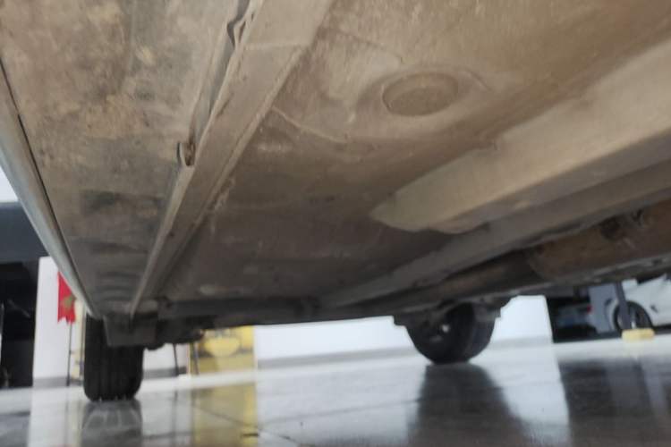 Used Toyota YARiS L Zhi Xuan 2022 1.5L CVT Luxury PLUS Edition Right Side Sill