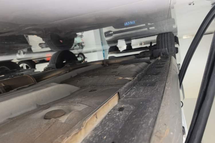Used Toyota YARiS L Zhi Xuan 2022 X-Trail 1.5L CVT Luxury PLUS Edition Right Side Sill