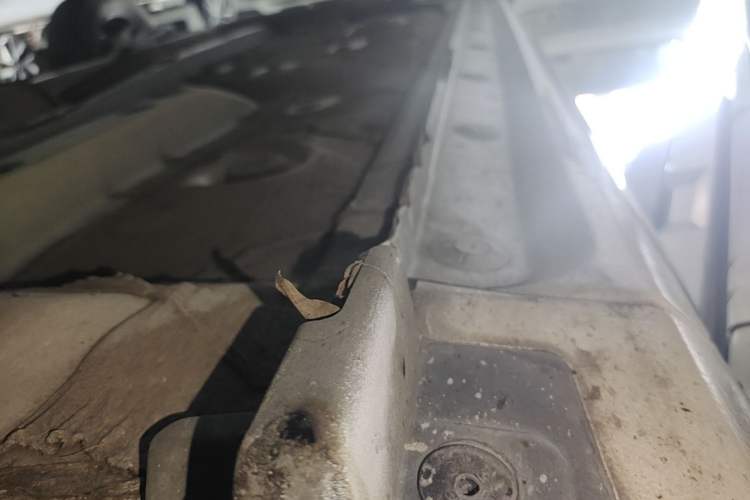 Used Toyota YARiS L Zhi Xuan 2022 1.5L CVT Leading PLUS Edition Right Side Sill
