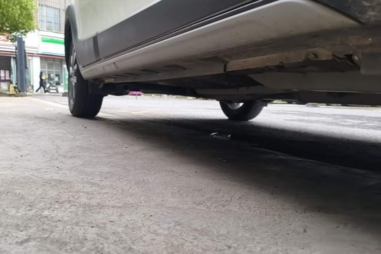 Used Toyota YARiS L Zhi Xuan 2022 X-Trail 1.5L CVT Luxury PLUS Edition Right Side Sill