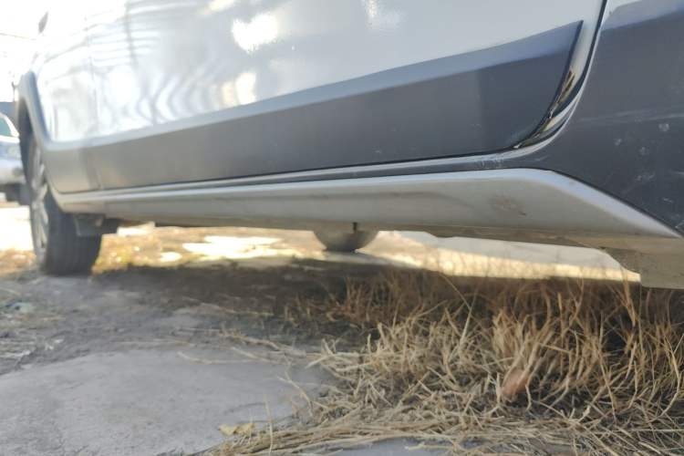 Used Toyota YARiS L Zhi Xuan 2022 X-Trail 1.5L CVT Luxury PLUS Edition Right Side Sill