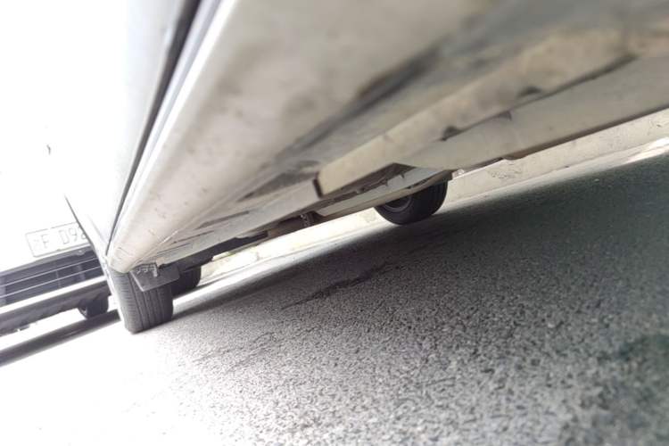 Used Toyota YARiS L Zhi Xuan 2022 X-Trail 1.5L CVT Luxury PLUS Edition Right Side Sill