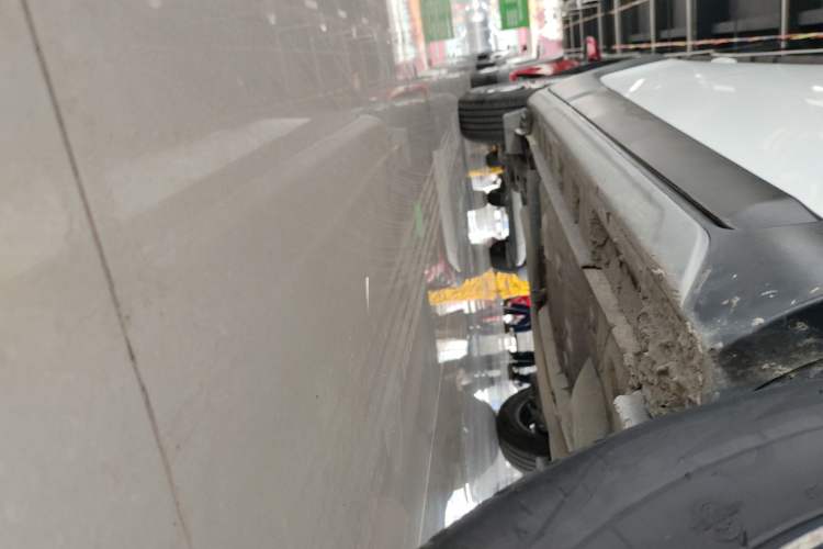 Used Toyota YARiS L Zhi Xuan 2022 X-Trail 1.5L CVT Luxury PLUS Edition Right Side Sill