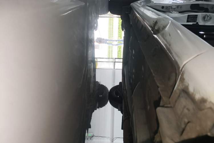 Used Toyota YARiS L Zhi Xuan 2022 1.5L CVT Leading PLUS Edition Right Side Sill
