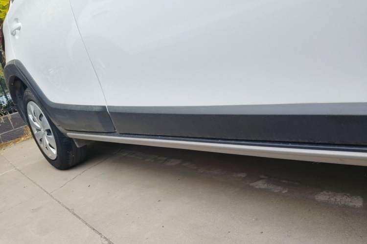 Used Toyota YARiS L Zhi Xuan 2022 X-Trail 1.5L CVT Leading PLUS Edition Right Side Sill