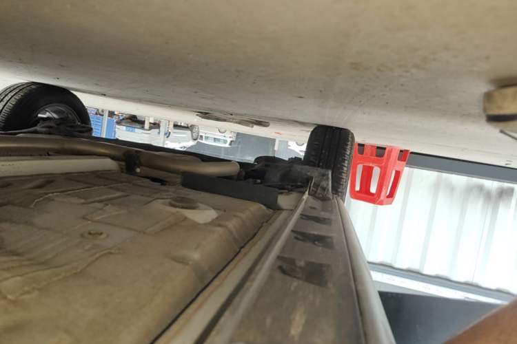 Used Toyota YARiS L Zhi Xuan 2022 X-Trail 1.5L CVT Luxury PLUS Edition Right Side Sill