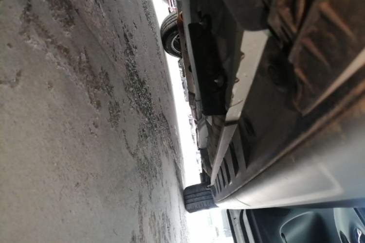 Used Toyota YARiS L Zhi Xuan 2022 X-Trail 1.5L CVT Luxury PLUS Edition Right Side Sill