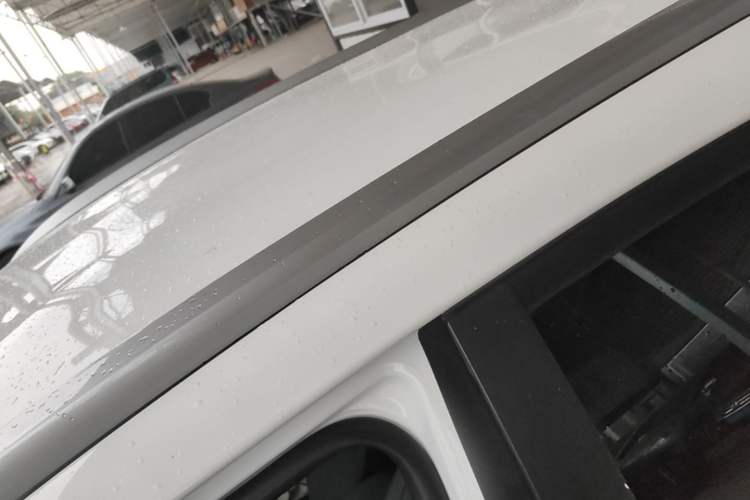 Used Toyota YARiS L Zhi Xuan 2022 X-Trail 1.5L CVT Luxury PLUS Edition Roof