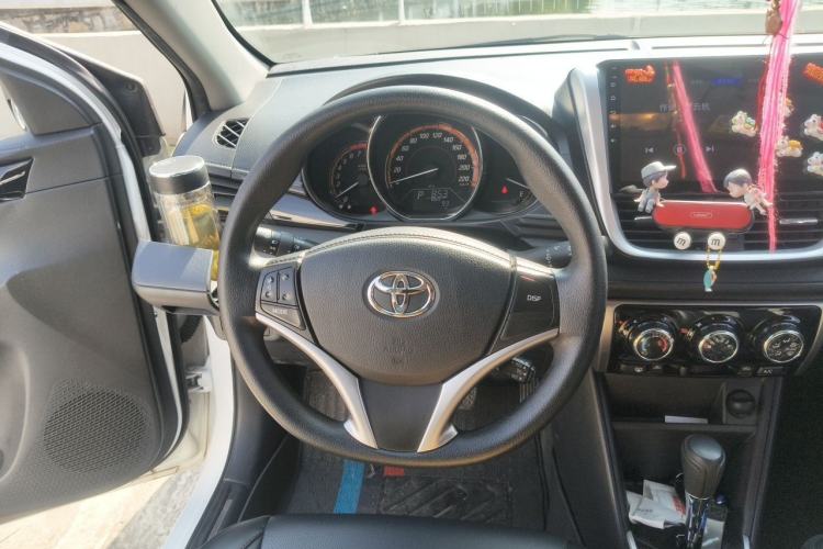 Used Toyota YARiS L Zhi Xuan 2022 1.5L CVT Luxury PLUS Edition Steering Wheel