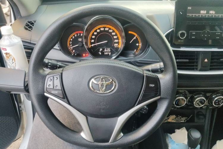 Used Toyota YARiS L Zhi Xuan 2022 X-Trail 1.5L CVT Leading PLUS Edition Steering Wheel