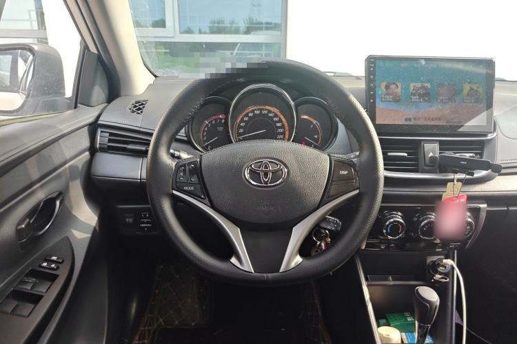 Used Toyota YARiS L Zhi Xuan 2022 X-Trail 1.5L CVT Leading PLUS Edition Steering Wheel