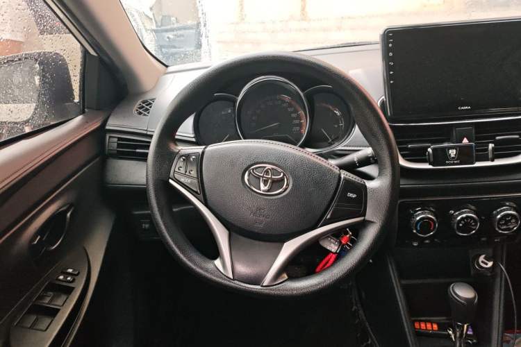 Used Toyota YARiS L Zhi Xuan 2022 X-Trail 1.5L CVT Leading PLUS Edition Steering Wheel
