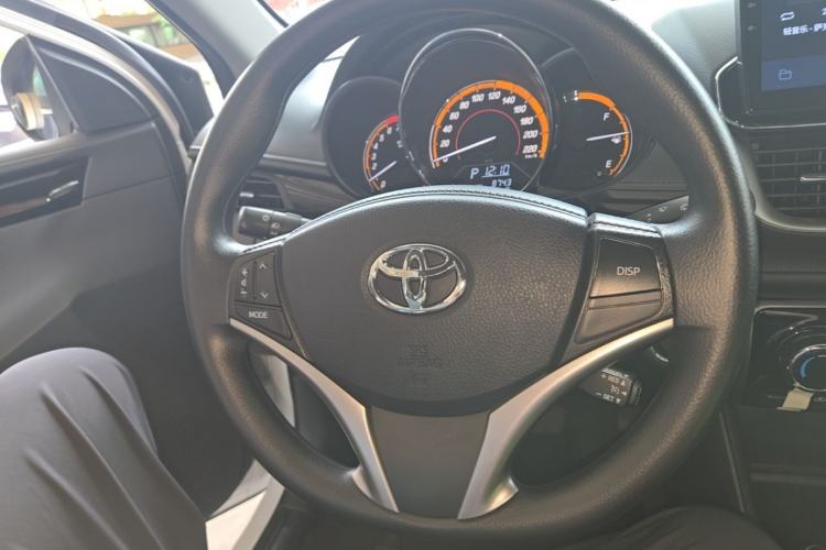 Used Toyota YARiS L Zhi Xuan 2022 X-Trail 1.5L CVT Luxury PLUS Edition Steering Wheel