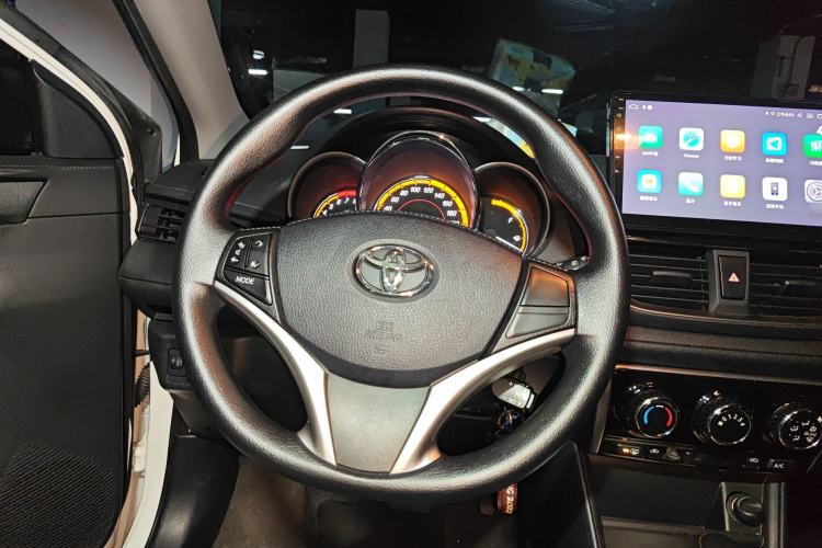 Used Toyota YARiS L Zhi Xuan 2022 X-Trail 1.5L CVT Leading PLUS Edition Steering Wheel