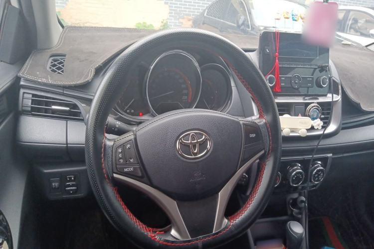 Used Toyota YARiS L Zhi Xuan 2022 X-Trail 1.5L CVT Luxury PLUS Edition Steering Wheel