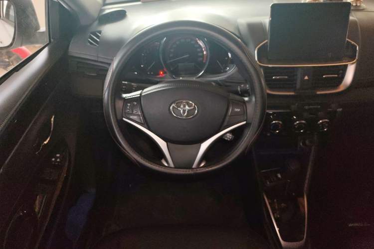 Used Toyota YARiS L Zhi Xuan 2022 X-Trail 1.5L CVT Prestige Edition Steering Wheel