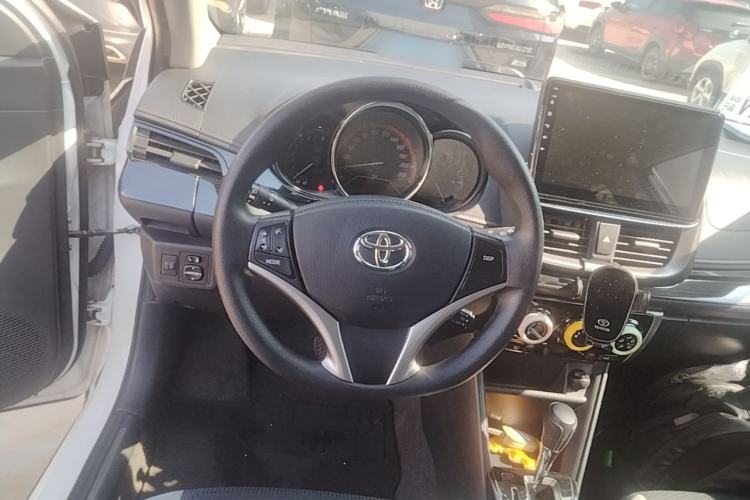 Used Toyota YARiS L Zhi Xuan 2022 X-Trail 1.5L CVT Leading PLUS Edition Steering Wheel