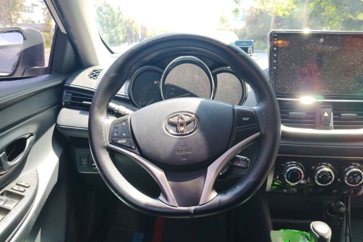 Used Toyota YARiS L Zhi Xuan 2022 X-Trail 1.5L CVT Leading PLUS Edition Steering Wheel