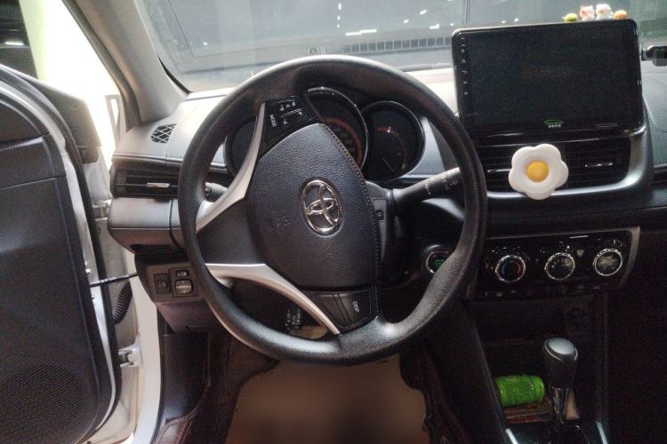 Used Toyota YARiS L Zhi Xuan 2022 X-Trail 1.5L CVT Luxury PLUS Edition Steering Wheel