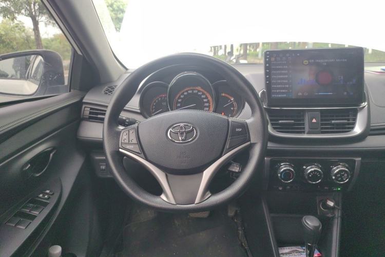 Used Toyota YARiS L Zhi Xuan 2022 X-Trail 1.5L CVT Leading PLUS Edition Steering Wheel
