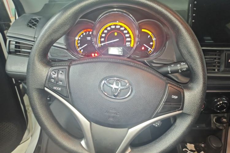 Used Toyota YARiS L Zhi Xuan 2022 X-Trail 1.5L CVT Leading PLUS Edition Steering Wheel