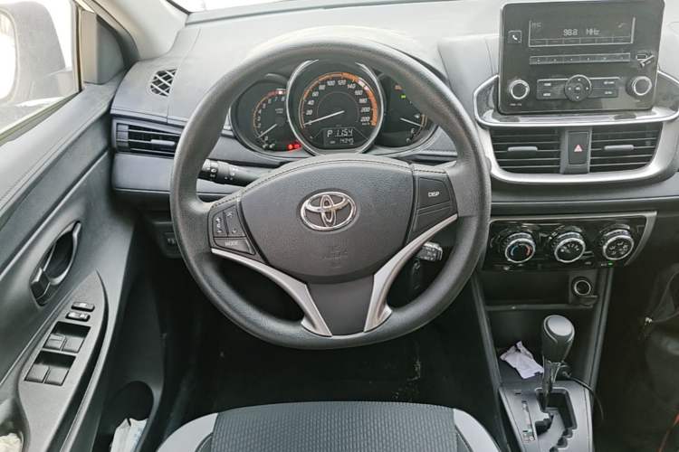 Used Toyota YARiS L Zhi Xuan 2022 1.5L CVT Leading PLUS Edition Steering Wheel