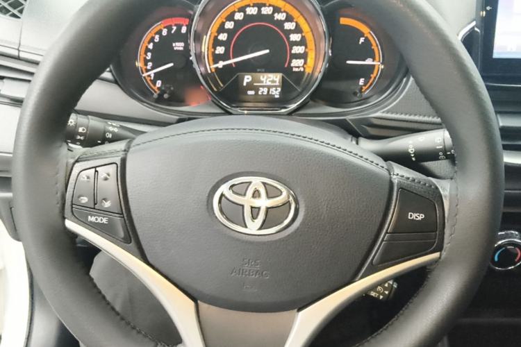 Used Toyota YARiS L Zhi Xuan 2022 X-Trail 1.5L CVT Leading PLUS Edition Steering Wheel