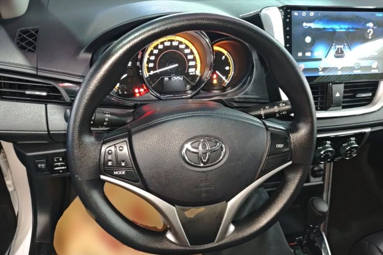 Used Toyota YARiS L Zhi Xuan 2022 X-Trail 1.5L CVT Luxury PLUS Edition Steering Wheel