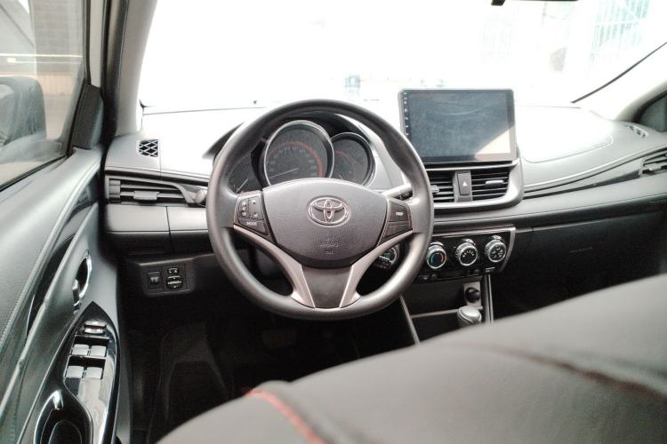 Used Toyota YARiS L Zhi Xuan 2022 X-Trail 1.5L CVT Luxury PLUS Edition Steering Wheel