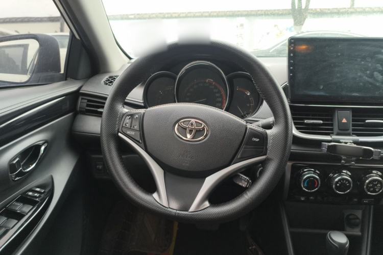 Used Toyota YARiS L Zhi Xuan 2022 X-Trail 1.5L CVT Luxury PLUS Edition Steering Wheel