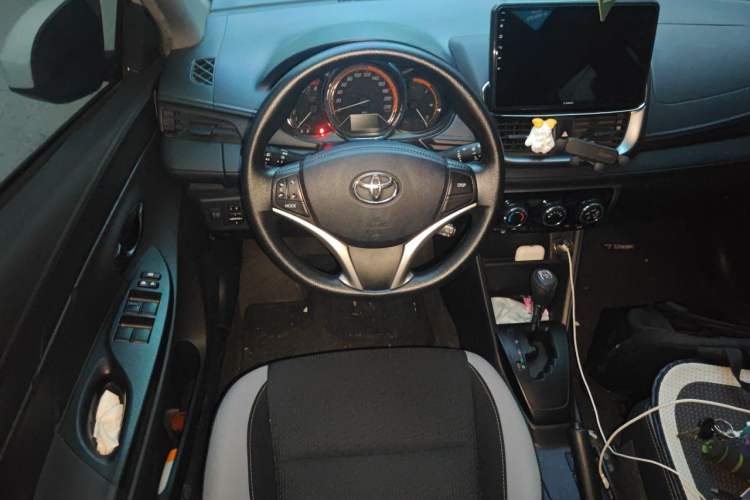 Used Toyota YARiS L Zhi Xuan 2022 X-Trail 1.5L CVT Leading PLUS Edition Steering Wheel